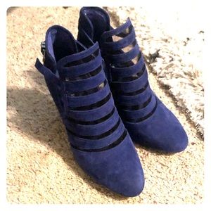 Gianni Bini mesh detailed heels